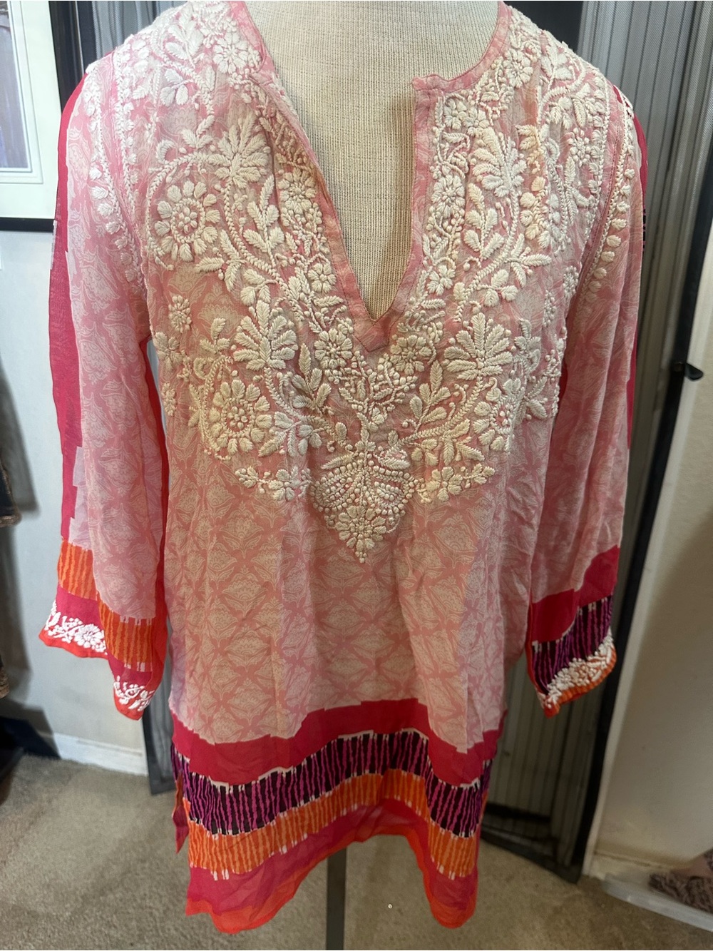AMAYA Orange Black Pink V-Neck Tunic  Embroidered White  Colorful Hem lt weight
